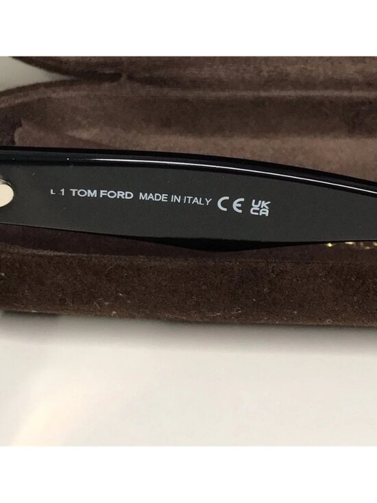 New Authentic Tom Ford TF1157 01E “Esme” Sunglasses – Shiny Black with Brown Len
